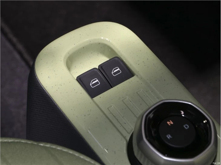 2023 GEELY Panda Mini EV