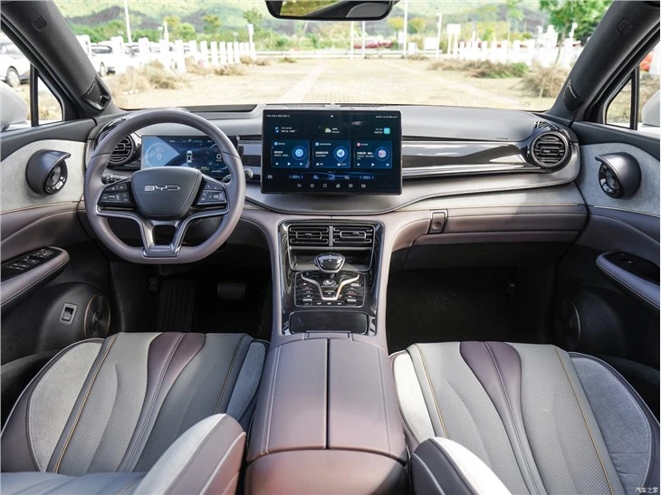2023 New BYD Corvette 07 PHEV SUV