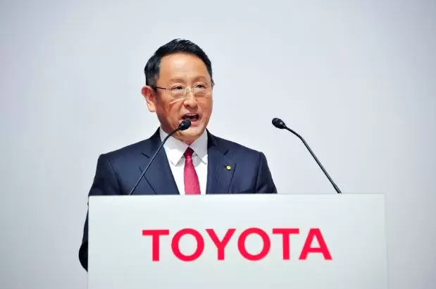 Akio Toyota rieletto presidente di Toyota Motor con l'85% di voti di approvaz...