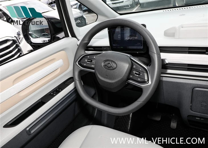 SAIC Maxus V1