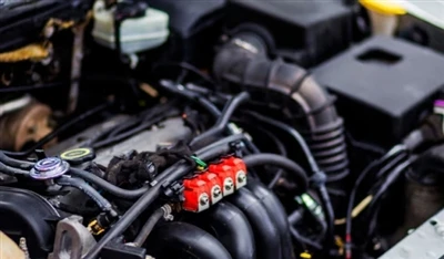 Cosa causa la perdita di potenza di un'auto ad alta velocità?